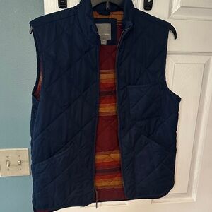 Falls Creek Men's Quilted Vest - Dark Blue and Red